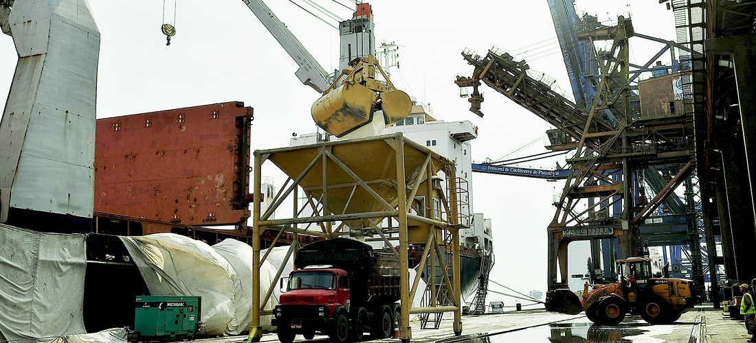 Brazilian fertilizer imports / Importações brasileiras de fertilizantes