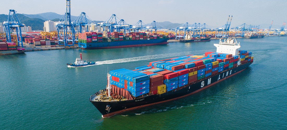 comércio marítimo global